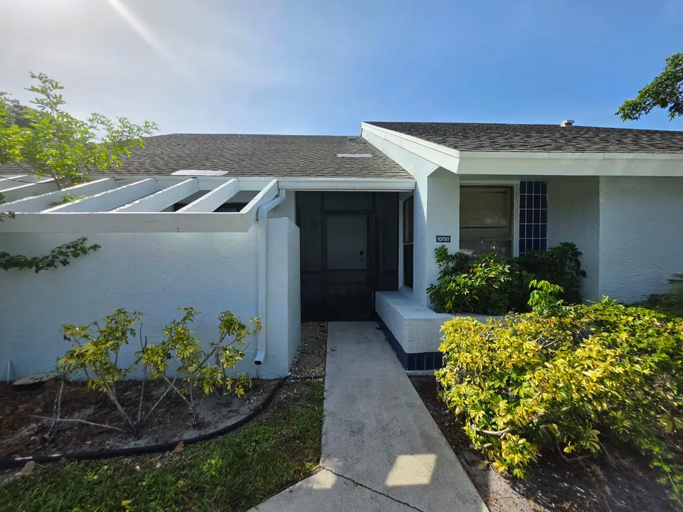 HUD Home β 10780 Waterberry Drive, Boca Raton, FL 33498