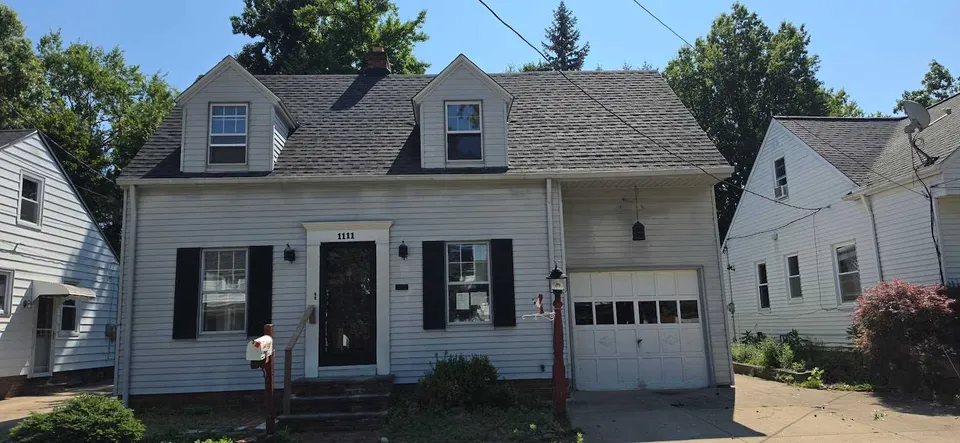 HUD Home — 1111 Gordon Rd, Lyndhurst, OH 44124