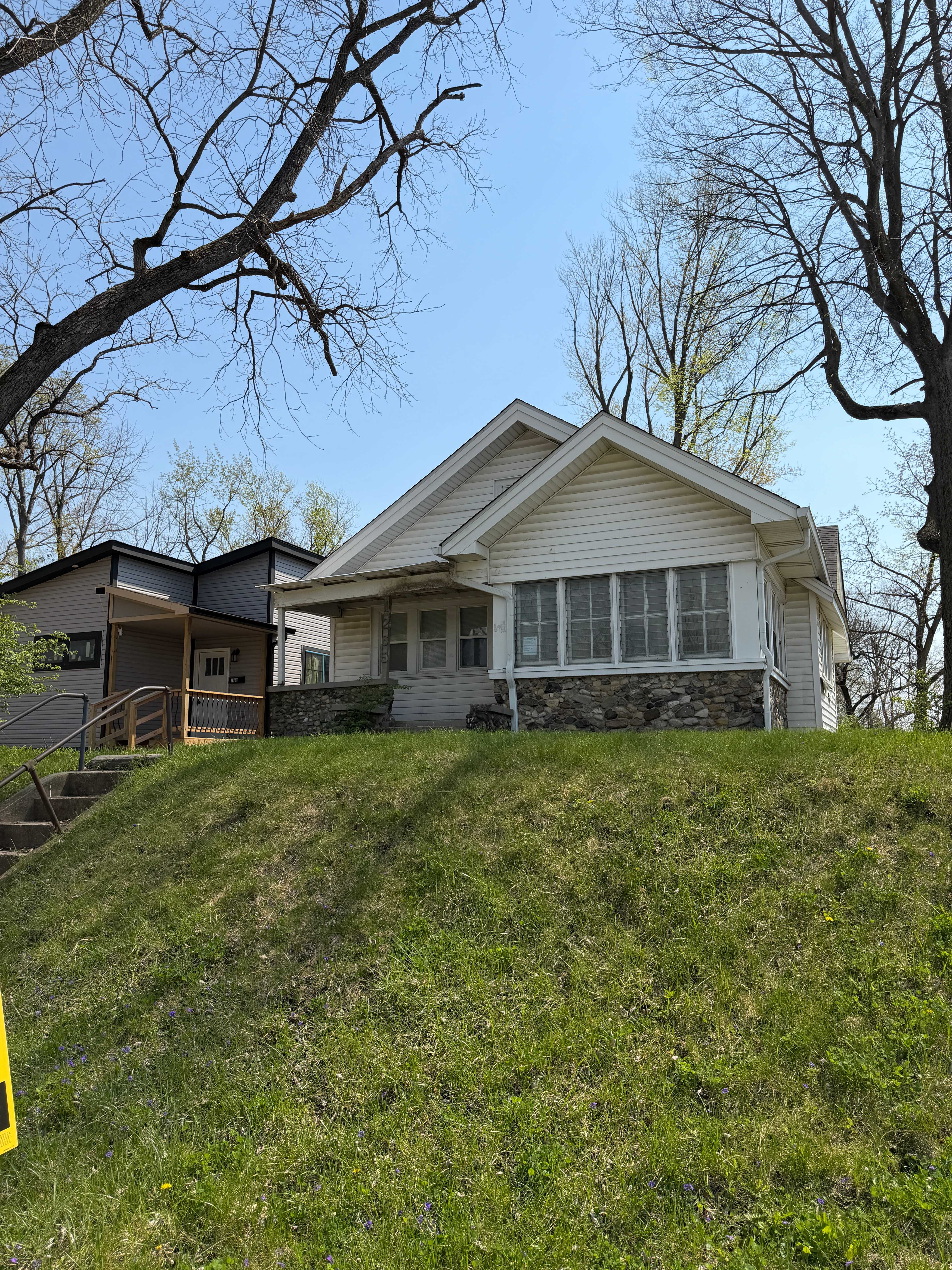 HUD Home — 1265 W 34th St, Indianapolis, IN 46208