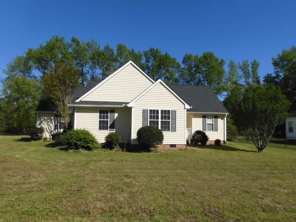 HUD Home β 400 Wesley Dr, Goldsboro, NC 27534