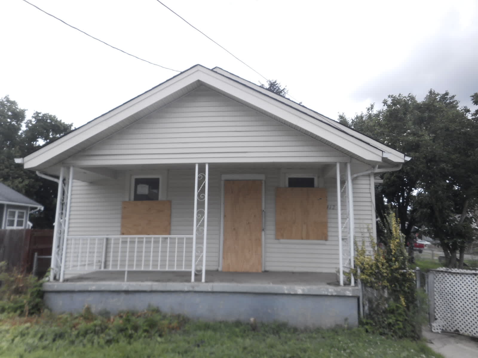 HUD Home — 412 Fallert Ave, Hamilton, OH 45015