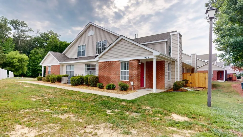 HUD Home β 902 Miller Creek Ln, Newport News, VA 23602