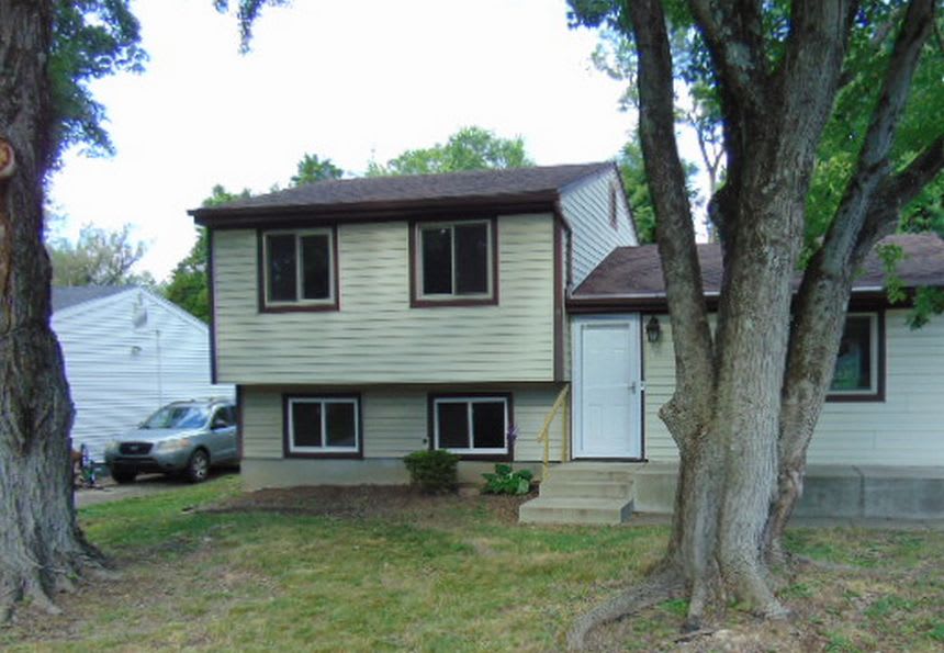 HUD Home β 4815 Redmon Ct, Louisville, KY 40291