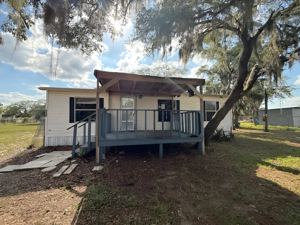 HUD Home — 3903 Morgan Horse Way, Lake Wales, FL 33898