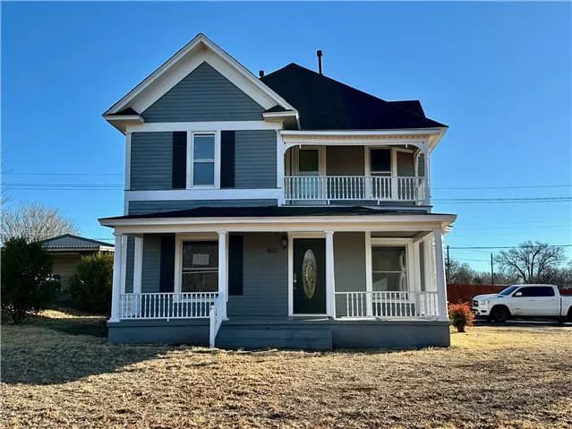 HUD Home β 402 N 2nd Street, Sayre, OK 73662