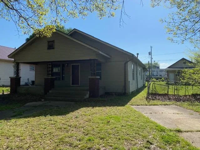 HUD Home β 208 N P St, Muskogee, OK 74403