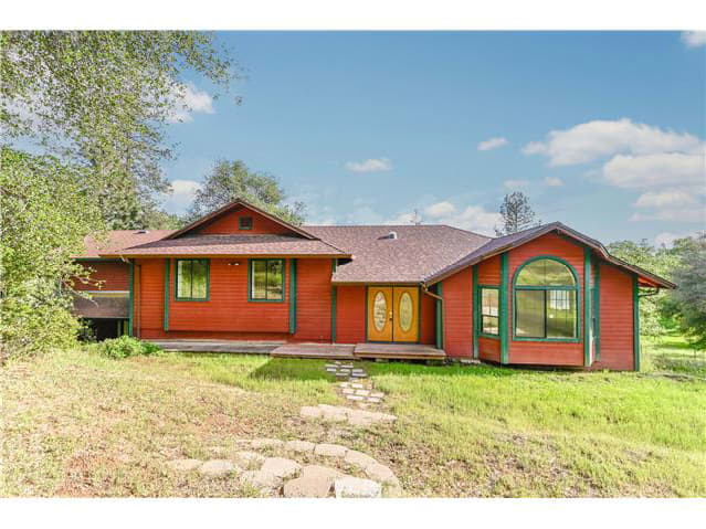 HUD Home — 3090 Horseshoe Bend Rd, Somerset, CA 95684