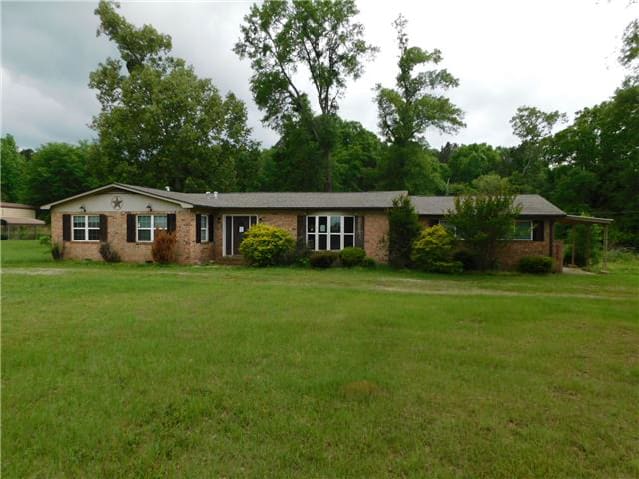 HUD Home — 4453 East St, Texarkana, AR 71854