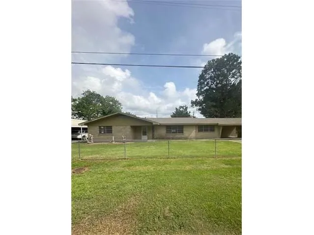 HUD Home — 509 Park Ave, Franklin, LA 70538