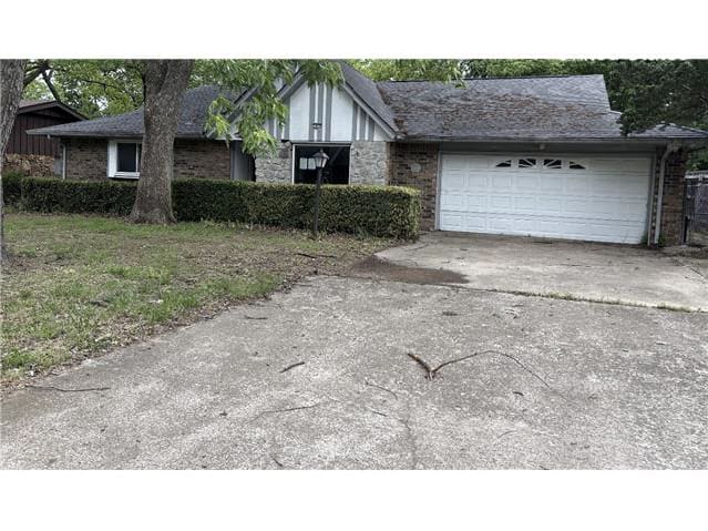 HUD Home — 7414 S 72nd East Ave, Tulsa, OK 74133
