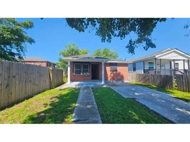 HUD Home β 4116 Jumonville St, New Orleans, LA 70122