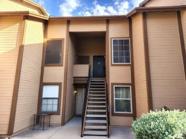 HUD Home — 5636 S Wood Crest Dr #139, Tucson, AZ 85746