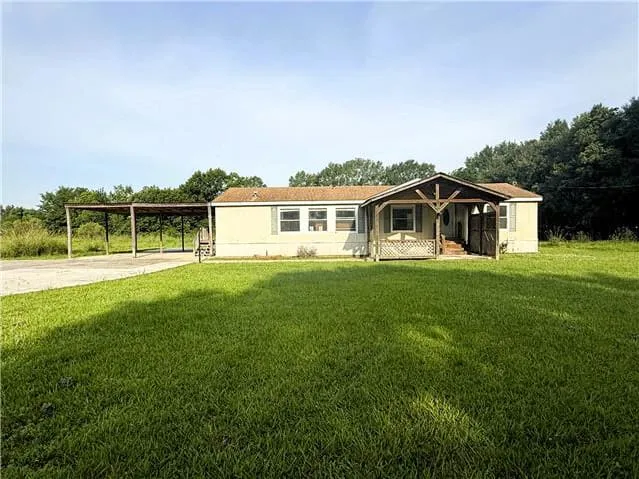HUD Home — 184 Mini Road, Opelousas, LA 70570
