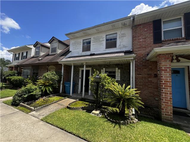 HUD Home — 27 Brandon Hall Dr Apt C, Destrehan, LA 70047