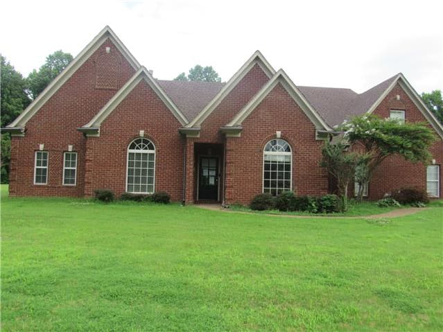 HUD Home — 10213 Emerald Forest Dr, Hernando, MS 38632