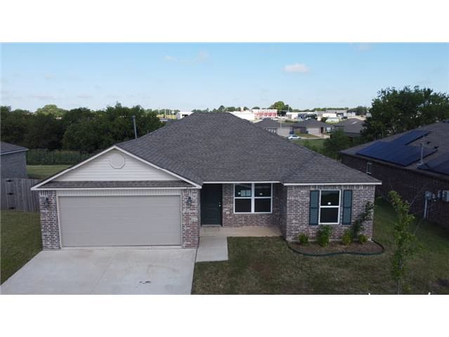 HUD Home — 695 Foxtail Dr, Newcastle, OK 73065