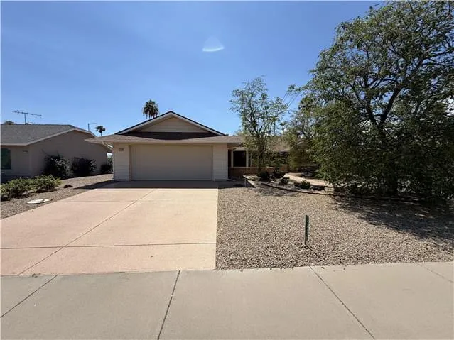 HUD Home β 17230 N Desert Glen Dr, Sun City West, AZ 85375