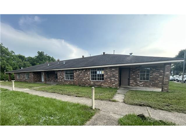HUD Home β 10930 Roger Dr, New Orleans, LA 70127