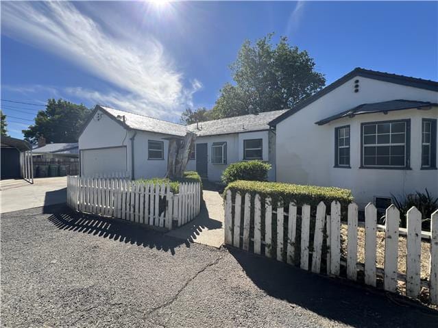 HUD Home — 116 Gurnsey Ave, Red Bluff, CA 96080