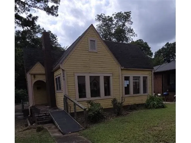 HUD Home — 1240 18th St SW, Birmingham, AL 35211