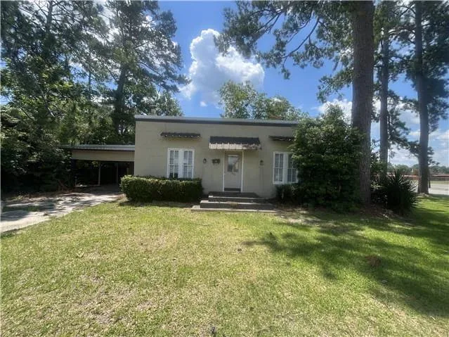 HUD Home — 706 S Dogwood Dr, Nashville, GA 31639