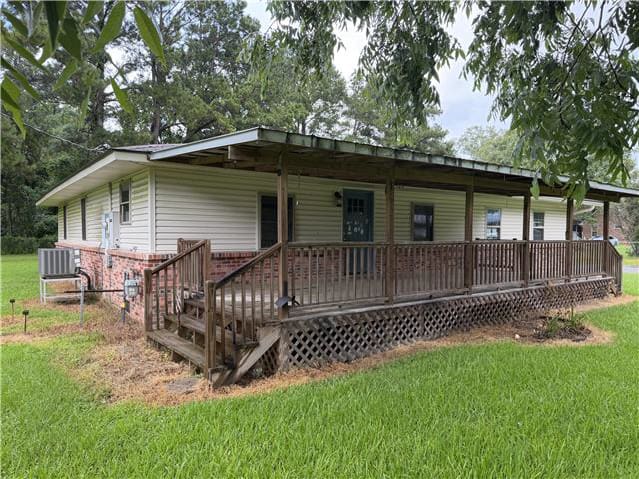 HUD Home β 26035 John L Ln, Denham Springs, LA 70726