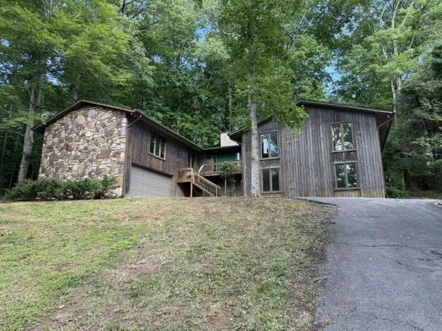 HUD Home β 733 Blakley Dr, Kingsport, TN 37664