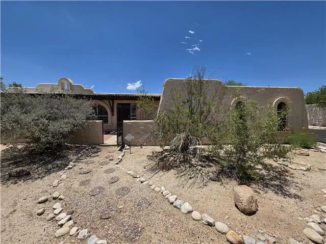 HUD Home — 5216 N Pueblo Villas Dr, Tucson, AZ 85704