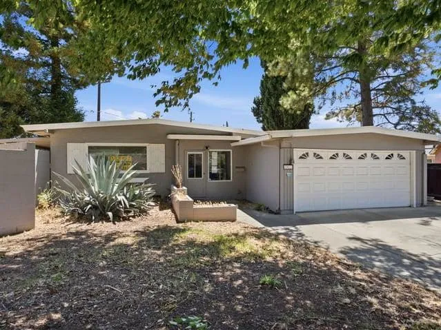 HUD Home β 1812 San Jose Pl, Fairfield, CA 94533