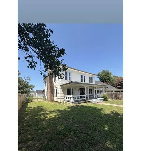 HUD Home β 512 W Moore Street, Henryetta, OK 74437