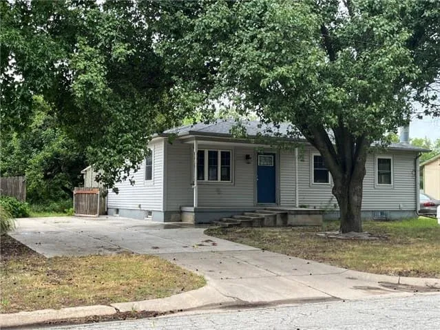 HUD Home — 580 Turkle Ave, Haysville, KS 67060