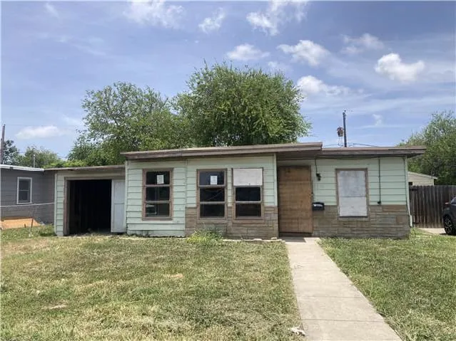 HUD Home β 4818 Franklin Dr, Corpus Christi, TX 78415