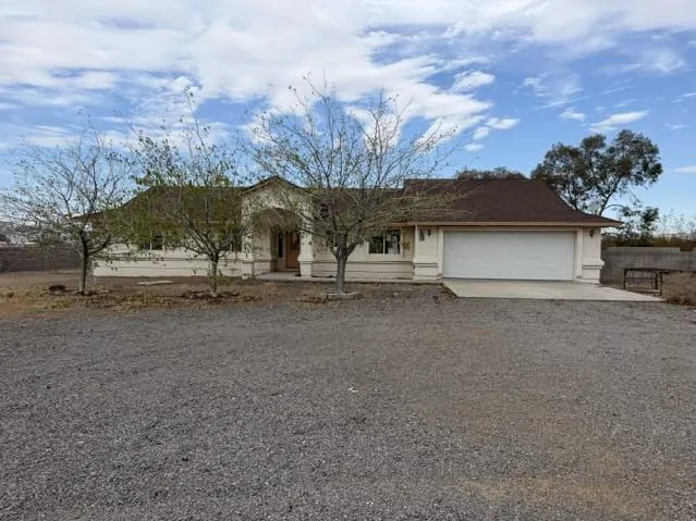 HUD Home β 3661 N Avra Rd, Golden Valley, AZ 86413