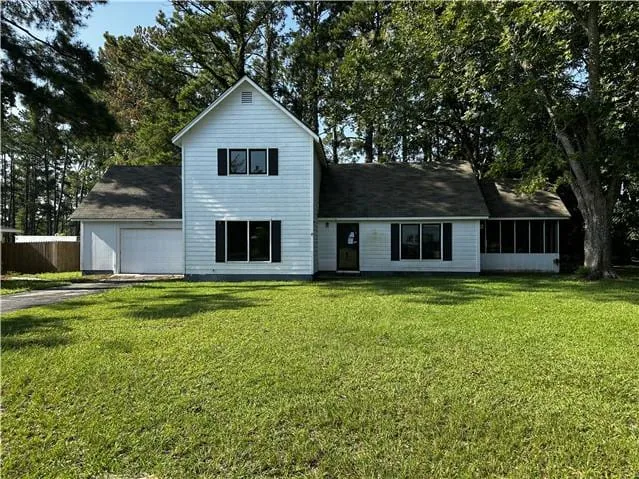 HUD Home β 604 Sherwood Dr, Nashville, GA 31639