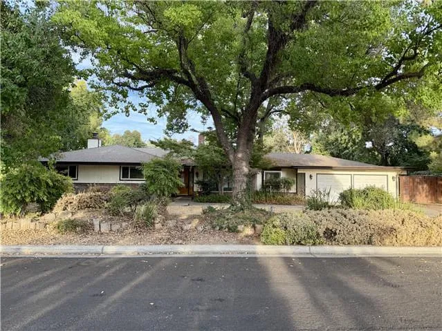 HUD Home β 5646 N Lafayette Ave, Fresno, CA 93711