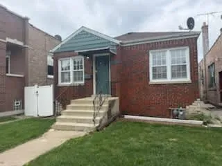 HUD Home β 2504 S 57th Ct, Cicero, IL 60804