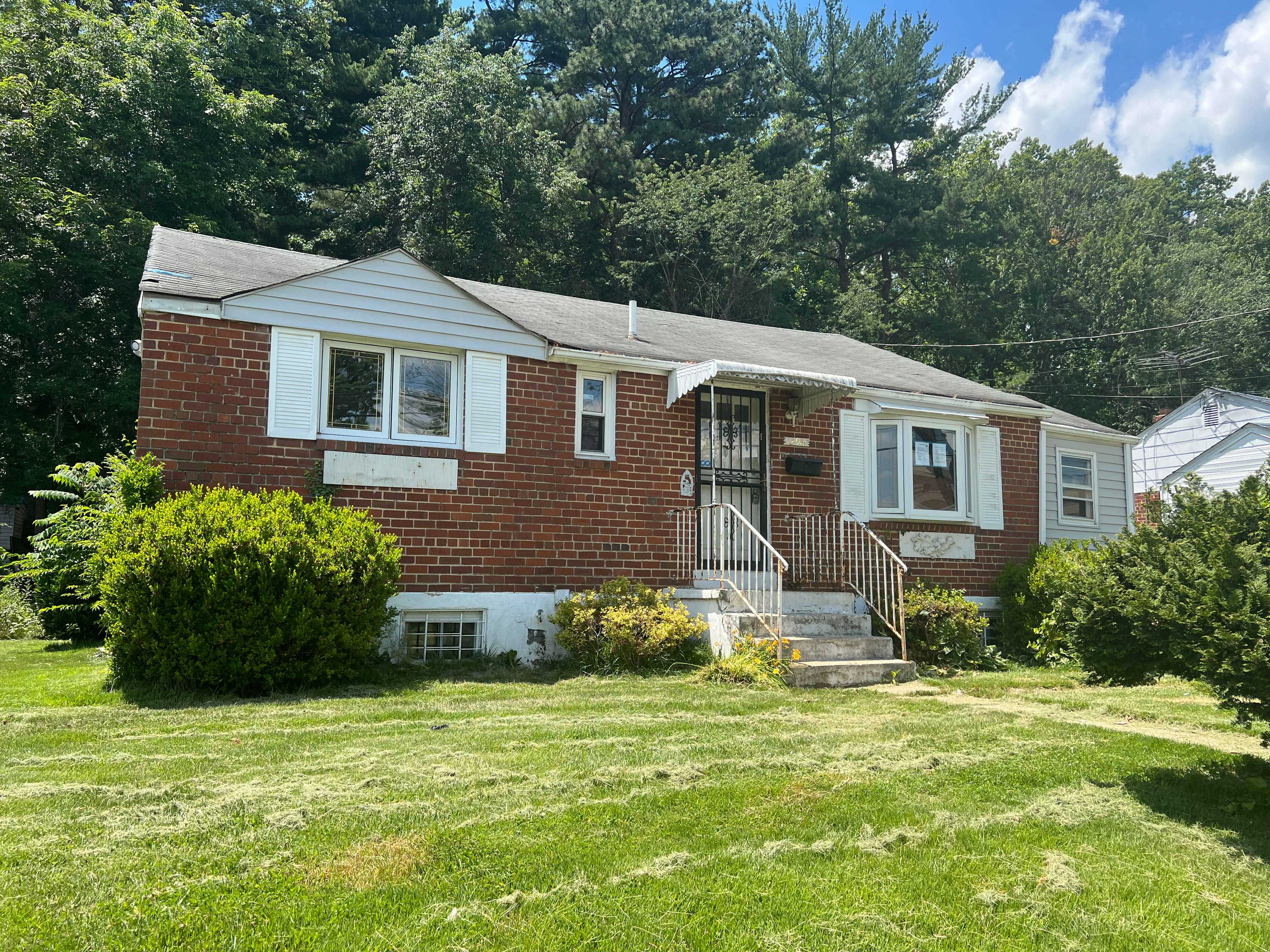 HUD Home β 12902 Evanston St, Rockville, MD 20853