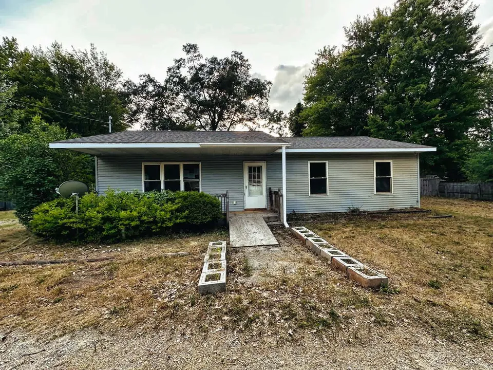 HUD Home — 405 Maple St, Lake, MI 48632