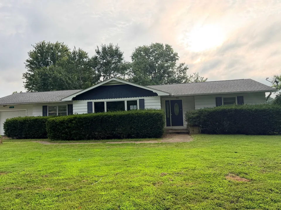 HUD Home — 9799 Highway 127, Murphysboro, IL 62966