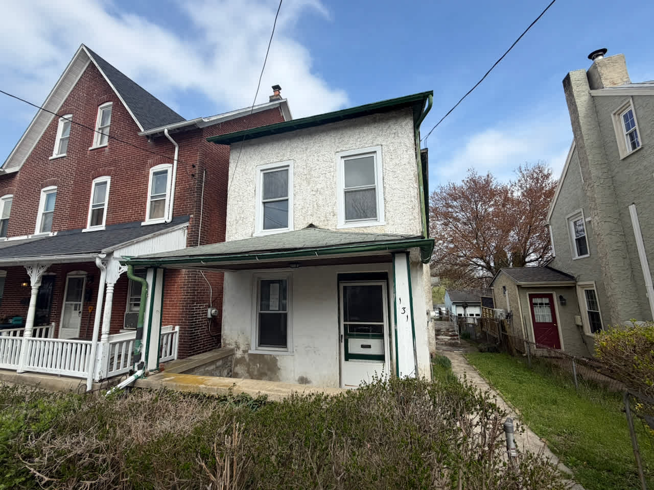 HUD Home — 131 Bradford Ave, Downingtown, PA 19335