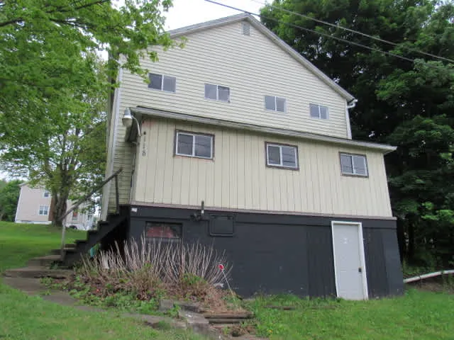 HUD Home β 118 21st St, New Derry, PA 15671