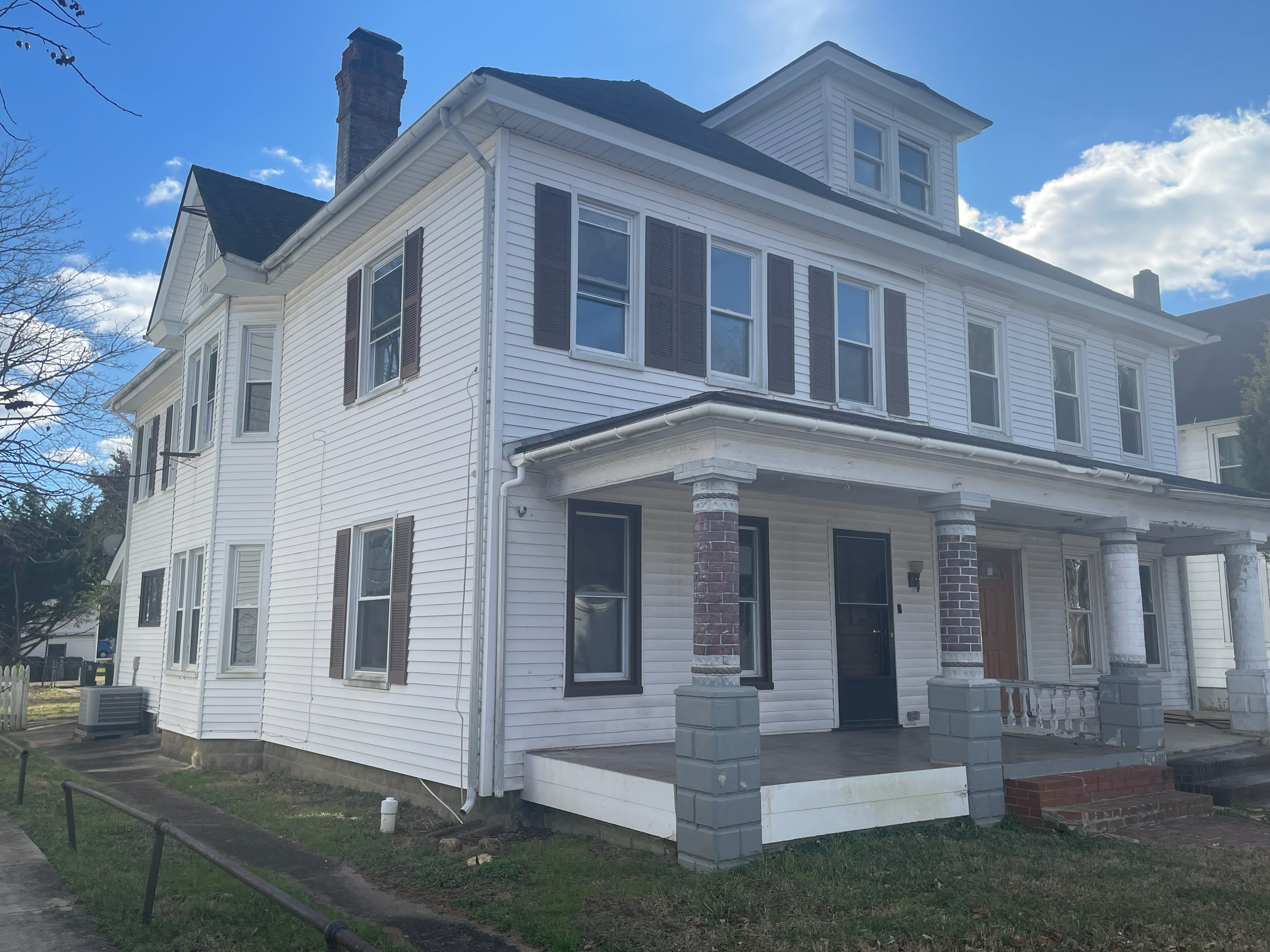 HUD Home — 404 West St, Clayton, DE 19938