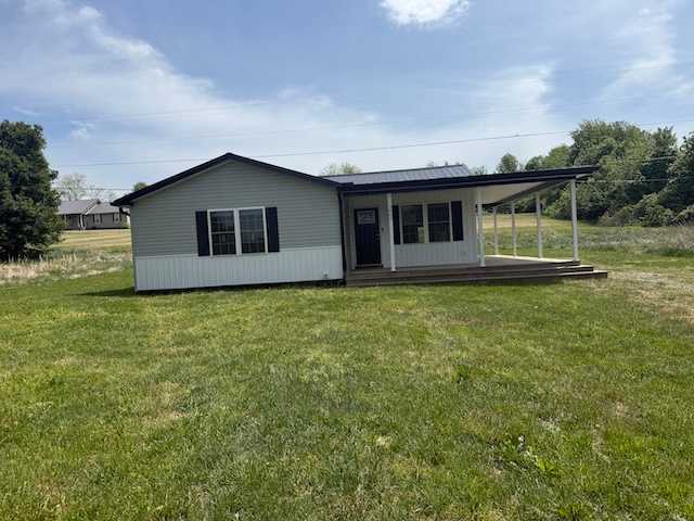 HUD Home — 3886 Stepstone Rd, Owingsville, KY 40360