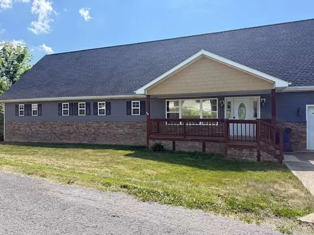 HUD Home β 717 S 27th St, Middlesboro, KY 40965