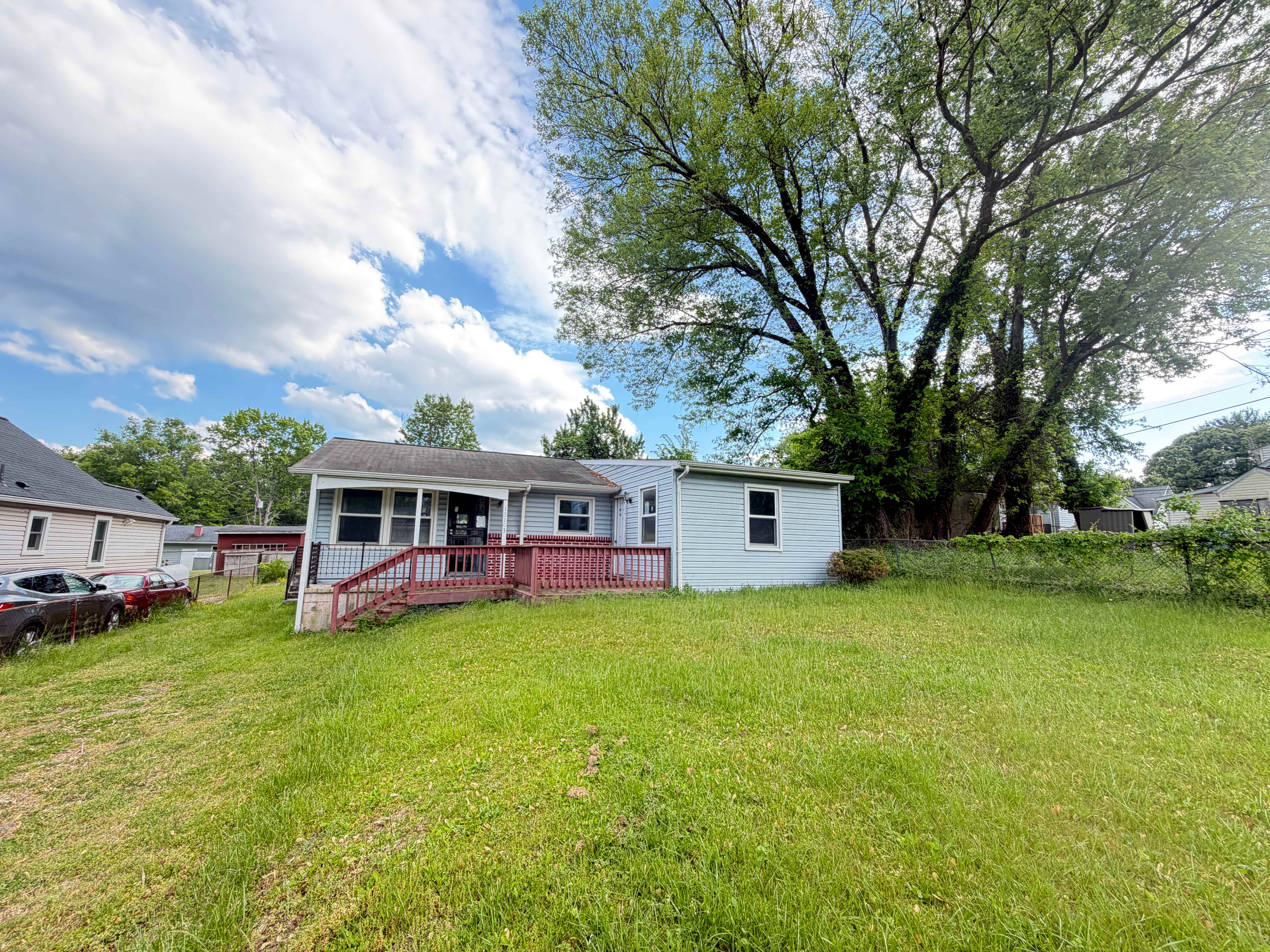 HUD Home — 13103 6th St, Bowie, MD 20720