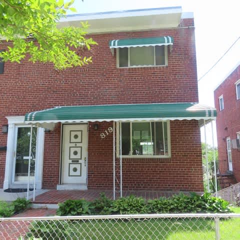HUD Home β 819 Oglethorpe St NE, Washington, DC 20011