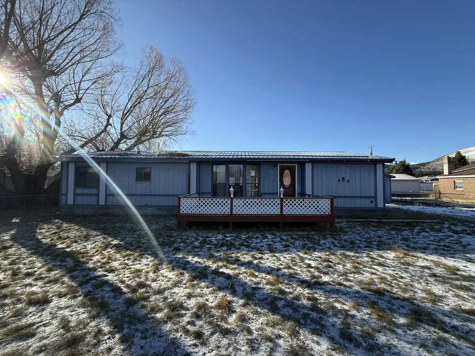 HUD Home — 103 Howe St, Anaconda, MT 59711