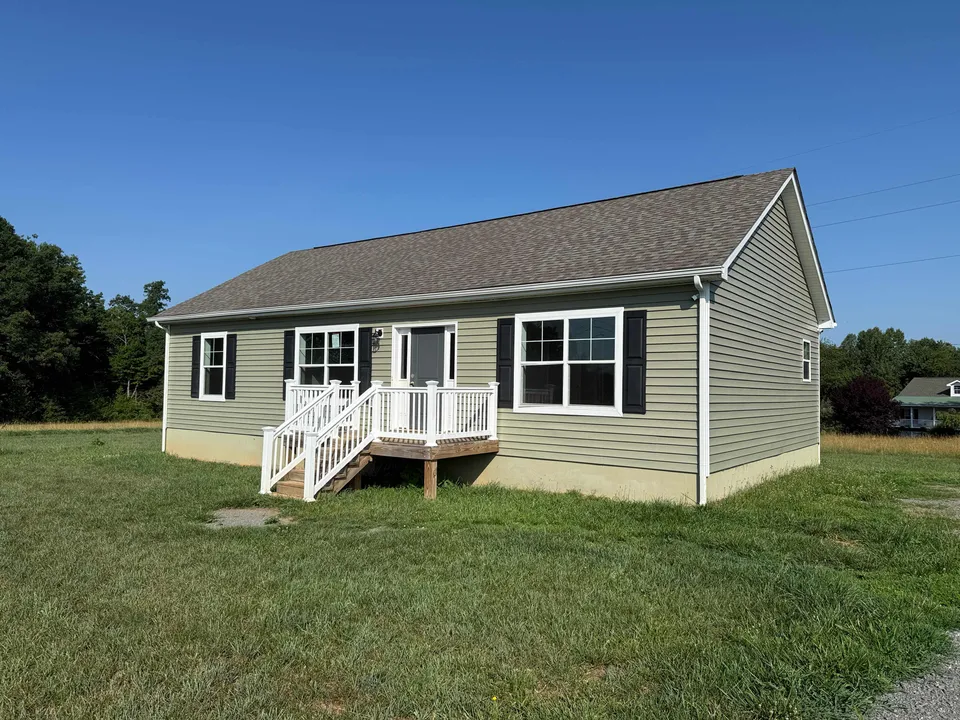 HUD Home — 27629 Tatum Rd, Unionville, VA 22567