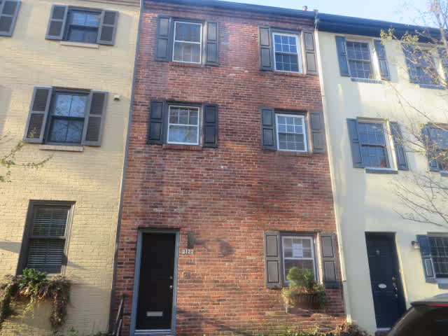 HUD Home — 2122 Lombard St, Philadelphia, PA 19146