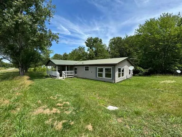 HUD Home β 45290 Minerton Rd, Vinton, OH 45686
